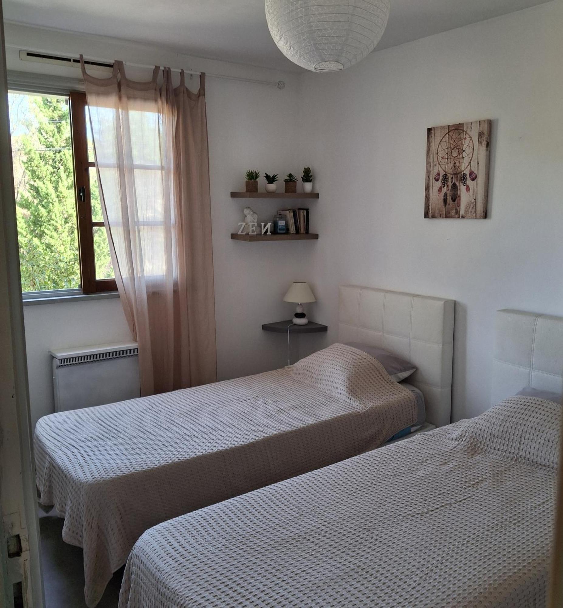Chalet Chalet Les Cigalines Au Calme *